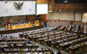 Paripurna Akhir DPR RI Sepakat Serahkan 5 RUU ke Periode Berikutnya
