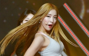 Luna Tak Cuma Jualan Kosmetik Tapi Juga Buka Jasa Les Nyanyi dan Main Musik, Begini Kata Netizen