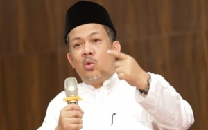 Fahri Hamzah Dijatah Uang Pensiun Rp 3,8 Juta Per Bulan, Akui Lebih Kecil Dari Penghasilan Istri