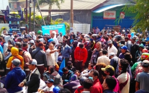 Tak Terima Disamakan Dengan Demo Mahasiswa, Para Buruh: Aksi Kami Bukan Kaleng-kaleng