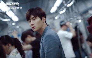 Kim Seon Ho Ceria di Foto Adegan 'Catch The Ghost', Ini Harapan Untuk Drama Barunya