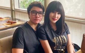 Lucinta Luna Antar Sang Pacar 'Cantik' Salat Jumat Lewat Ciuman, Netter: Kebalik Dong