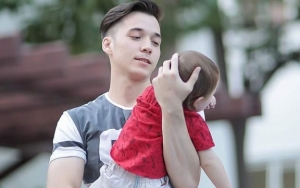 Stefan William Perlahan Ungkap Wajah Anak Kedua Bikin Fans 'Geregetan'