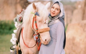 7 Potret Perjalanan Kehamilan Irish Bella, Bahagia Gelar Syukuran Hingga Antusias Siapkan Nama 