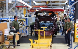 Imbas Robotisasi di Sektor Industri, 30 Persen Pekerja RI Terancam PHK?