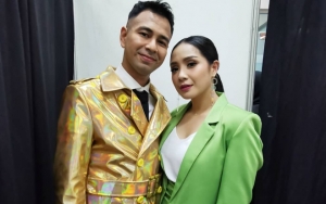 Raffi Ahmad Cium Paksa Nagita Slavina Hempas Isu Miring, Malah Digoda Bakal Kena Pidana 12 Tahun
