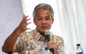 Ganjar Pranowo Soal Gibran Cawalkot Solo: Siapkan Diri, Cari Pengalaman