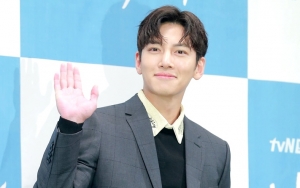 Tulisan Tangan Ji Chang Wook Bikin Melongo Saking Indahnya