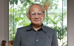 Emil Salim Dihina Sesat, Intip Prestasi yang Dimiliki Menteri era Presiden Soeharto Ini