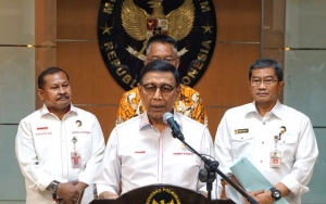 Pelaku Penusukan Serang Wiranto Pakai Gunting Secara Membabi Buta