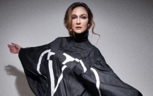 Luna Maya Diejek Tertawakan Syahrini-Reino 'Teman Makan Teman', Reaksi Adem Nan Bijak Dipuji