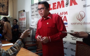 Dituntut Minta Maaf ke Emil Salim, Arteria Dahlan: Kebalik Dong