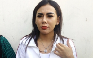 Artis Ini Disebut Pasang Pesugihan Hingga Tumbalkan Diri Jadi Istri 'Genderuwo', Bebby Fey?