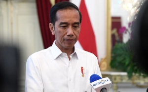 Jokowi Resmikan Palapa Ring, Minta Tak Dipakai Sebar Hoaks