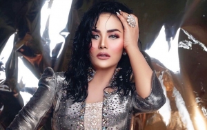  Krisdayanti Menjelma Jadi 'Ratu Lavender' Di Pemotretan, Netter: Musti Gimana Lagi Mujinya
