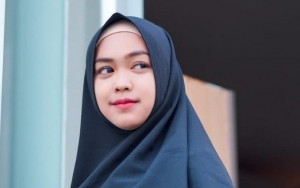  Tak Kuat Beli Susu Anak, Ria Ricis Bantu Janda Driver Ojol Yang Meninggal Kecelakaan