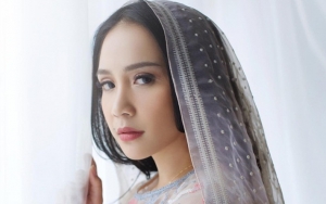  Nagita Slavina Bodo Amat Pajang Selfie Muka Jelek, Netter: Astaga!