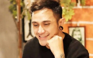 Cairan Misterius Penyebab Vicky Nitinegoro 'Teman' Nikita Mirzani Diciduk Polisi, Isinya Narkoba?