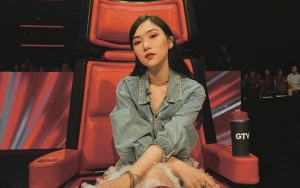 Isyana Sarasvati Begitu Lincah Saat Diajak Joget Bareng Kontestan ’The Voice Indonesia’