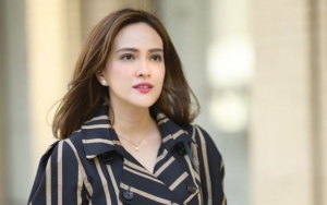 Shandy Aulia Si Bumil Kece Babymoon di Jalanan LA, Aksi Loncat-Loncat Bikin Khawatir 