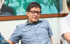 Begini Pandangan Rocky Gerung Soal Bersatunya Jokowi dan Prabowo
