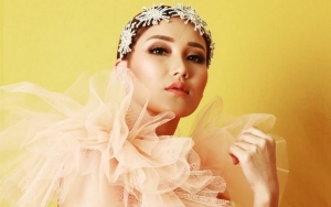 Bukan Ivan Gunawan Atau Shaheer Sheikh, Ayu Ting Ting Diramal Bakal Nikahi Pria Ini