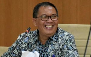 Pelajar Bandung Akan Diberi Anak Ayam Demi Cegah Candu Bermain Gadget