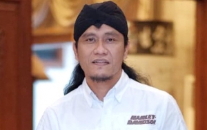 Pengajian Gus Miftah Diserbu Massa Berbendera HTI dan FPI, Munarman Angkat Bicara