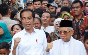  Lantik Kabinet Baru, Jokowi Nyatakan Tak Akan Pasang Target 100 Hari Kerja