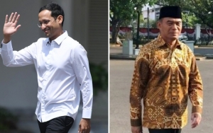 Tiba Di Kemendikbud, Nadiem Makarim Disambut Muhadjir Effendy 