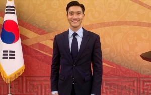 Respons Tak Terduga Choi Siwon Dibilang Mirip Bapak-Bapak Karena Kebiasaan Jadulnya Ini