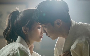 Adegan Suzy Peluk Lee Seung Gi Saat Tidur Bareng di 'Vagabond' Bikin Fans Senyum-Senyum Sendiri