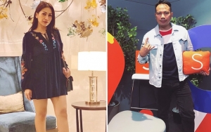 Tata Janeeta Pamer Pose Manja di Atas Ranjang, Vicky Prasetyo Langsung Tulis Gombalan