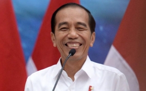Viral Siswa SMA Bersuara Mirip Jokowi, Netter: Para Menteri Pasti Nurut Kalau Ditelepon