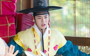 Berubah Drastis, Penampilan Park Jihoon di 'Flower Crew' Bikin Netizen Kepo Banget