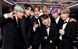 BTS Tutup Konser 'Speak Yourself' dengan Tangis Haru, Jungkook Cs Minta Tunggu Kejutan Berikutnya