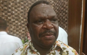 Berkantor di Hotel, Ketua DPRD Papua Akui Belum Bisa Kerja Maksimal Sejak Dilantik