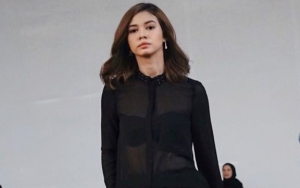 Yuki Kato Cantik Pakai Baju Terawang Hadiri JFW 2020, Dipuji Mirip Song Hye Hyo