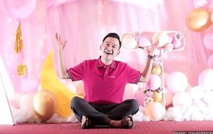 ‘Brownis’ Trans TV Ulang Tahun, Intip Keseruan Ruben Onsu Bersama Para Crew