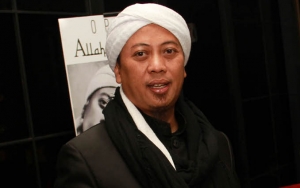 Opick Tak Mau Cuci Rambut Nabi Muhammad SAW Karena Penuh Dosa