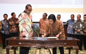 Sri Mulyani Lantik Suryo Utomo Jadi Dirjen Pajak Baru