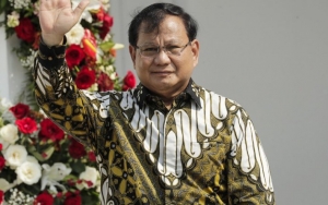 Enggan Pakai Mobil Dinas, Ternyata Ini Alasan Prabowo Setia Gunakan Alphard Pribadi