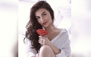 Ariel Tatum Diduga Lamaran Usai Pamer Foto Ini