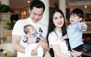 Sandra Dewi Kencan Mewah, Harvey Tampan Berkemeja Pink Bawa 'Tas ASI'