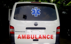 Viral Polisi Cekcok Dengan Sopir Ambulans Gegara Sirene Sampai Berujung Adu Jotos