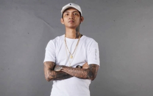 Blak-blakan Ngaku Istri Hamil Di Luar Nikah, Young Lex Justru Ingin Tambah Momongan