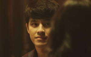 Morgan Oey Menetas Jadi 'Anak Ayam' di Poster Film 'Eggnoid', Catat Tanggal Mainnya
