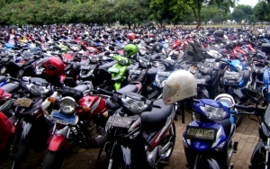 Heboh Ormas Bekasi Tuntut 'Jatah' Parkir, Perwakilan Langsung Minta Maaf