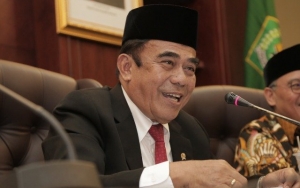 Dikritik Habis-Habisan, Menag Fachrul Tegaskan Polemik Cadar dan Celana Cingkrang Sudah Selesai 