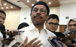 Hadiri Rapat Perdana di DPR, Menkominfo Dicecar Soal Buzzer